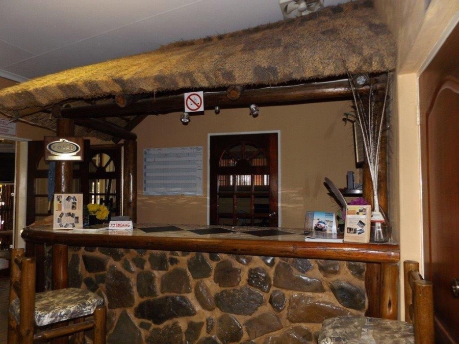 Commercial Property for Sale in Lake Deneysville Free State